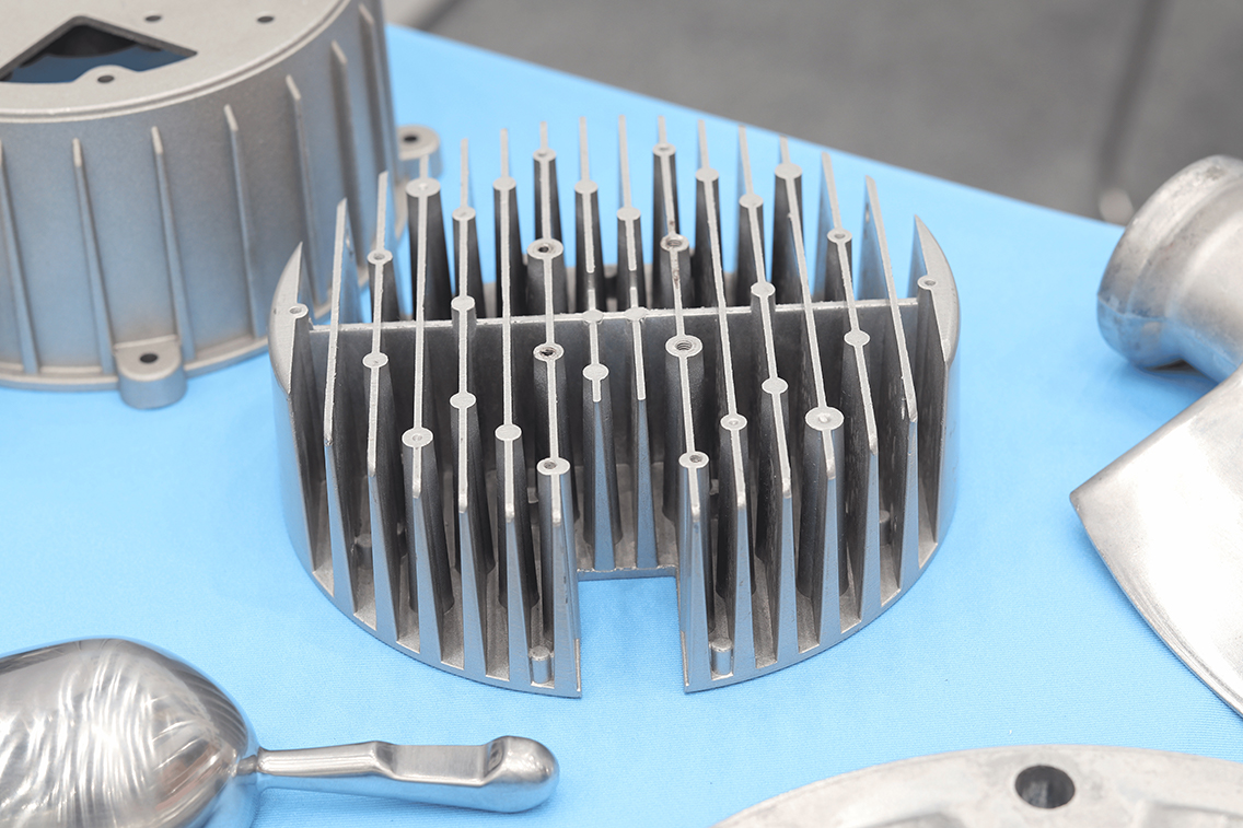 推荐几个免费竞彩平台压铸压铸模具足球彩票体彩竞猜诺铂体彩竞猜